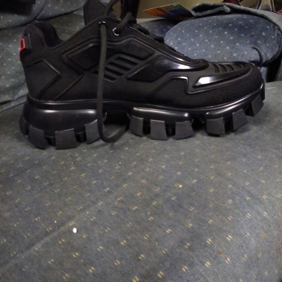 Prada cloud bust thunder - Picture 4 of 4